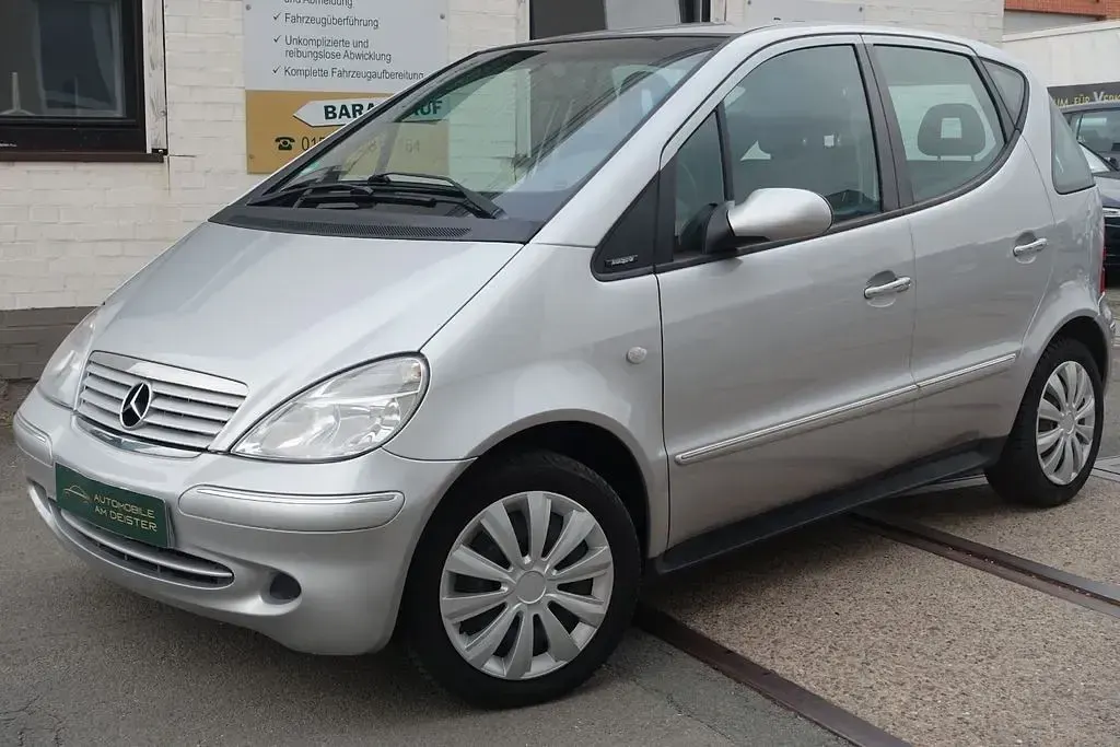 Gebraucht Mercedes A140 Avantgarde 82 PS (60 kW) 2003 Silber Kleinwagen