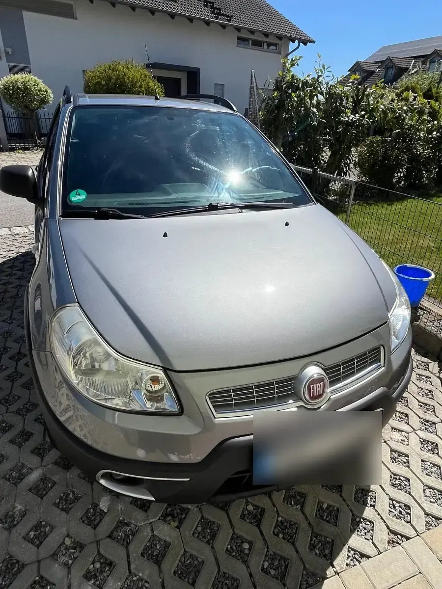 Gebraucht Fiat Sedici 120 PS (88 kW) 2010 Silber SUV