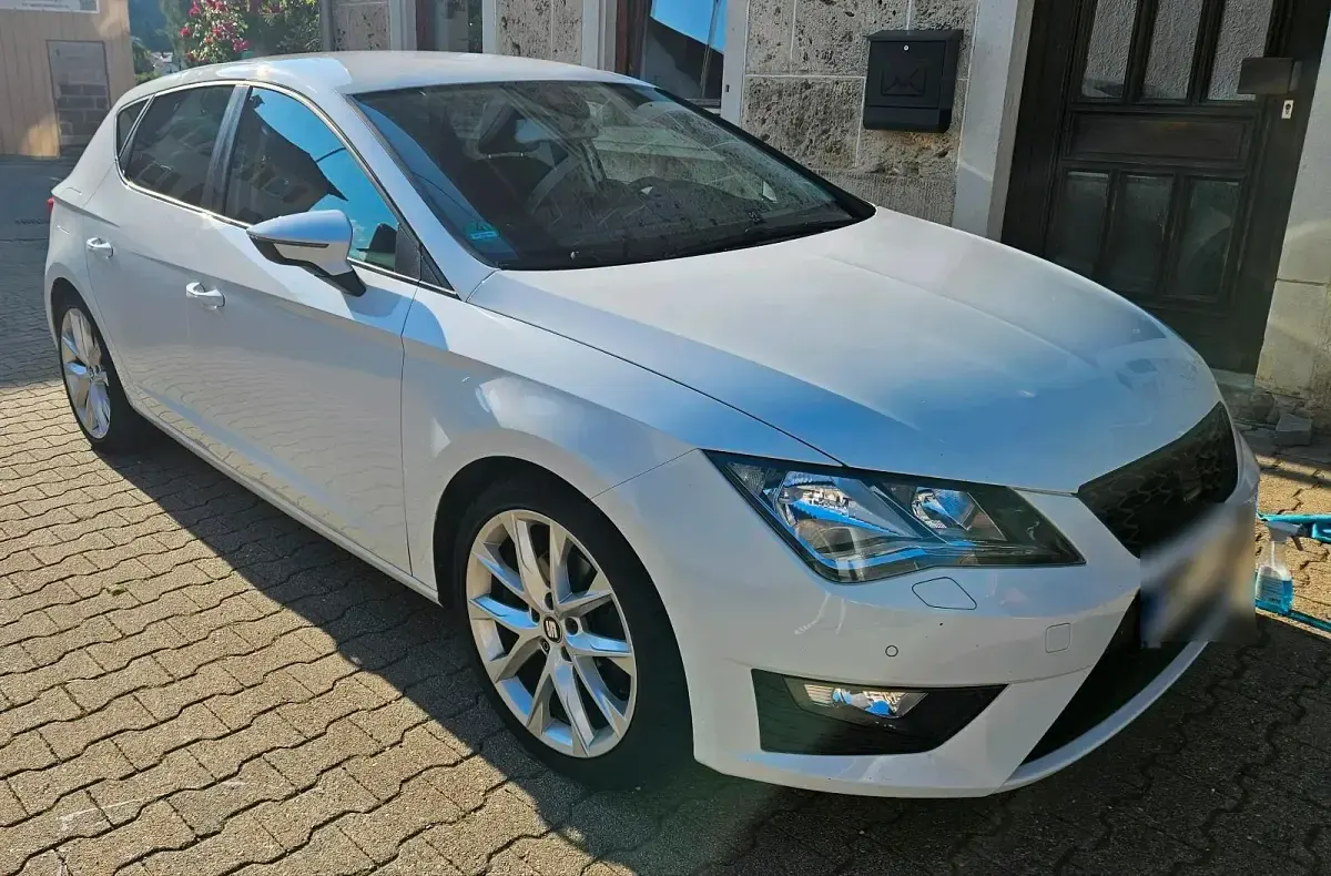Gebraucht Seat Leon FR 150 PS (110 kW) 2015 Weiß Kleinwagen