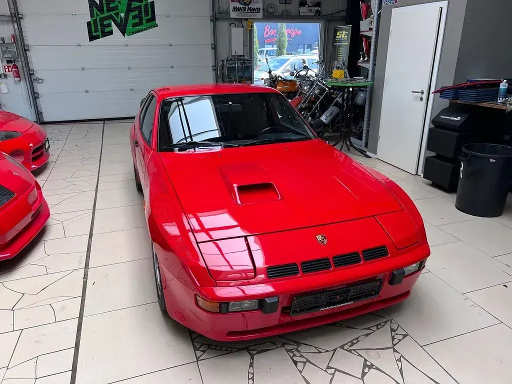 Gebraucht Porsche 924 Carrera GT 209 PS (153 kW) 1981 Rot Coupé