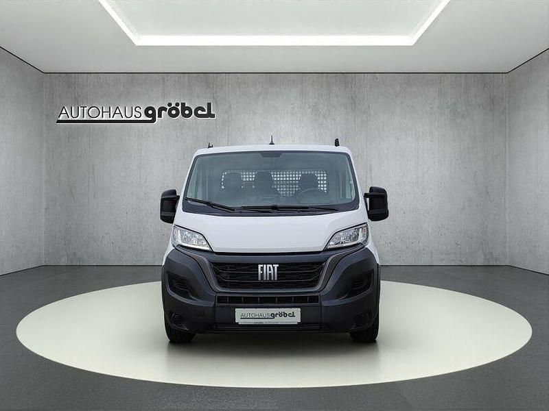 Gebraucht Fiat Ducato 140 PS (102 kW) 2022 Weiss Van