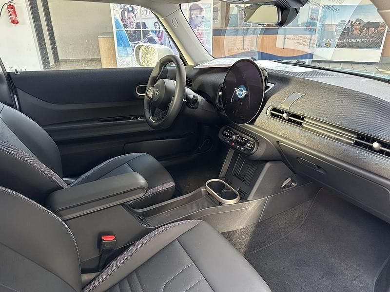 Gebraucht Mini Cooper Classic 156 PS (114 kW) 2024 Türkis metallic Kleinwagen