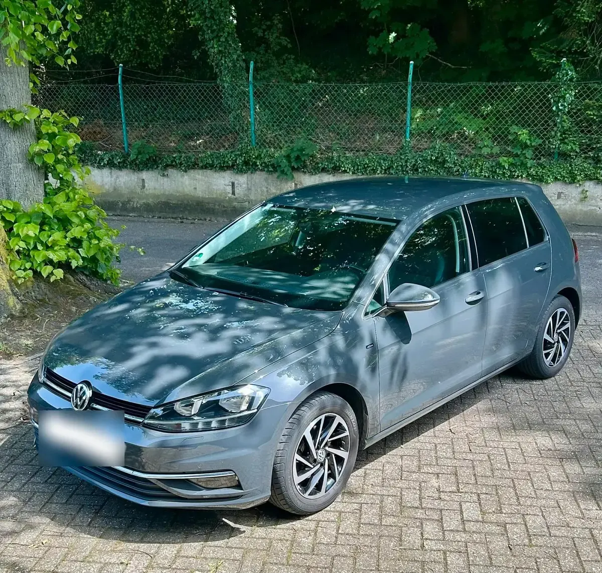 Używany VW Golf VII Join 110 KM (80 kW) 2018 Szary Hatchback