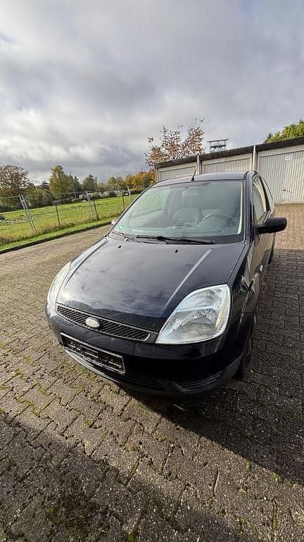 Blau Gebraucht 2004 Ford Fiesta Viva Kleinwagen | 650 € (Superpreis) - Bild 1/4