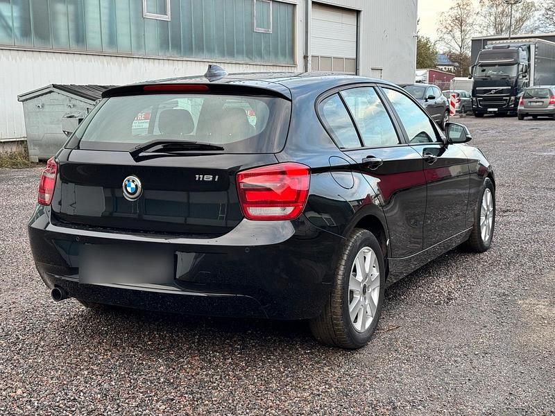 Usata BMW 116 2013 Nero Utilitaria
