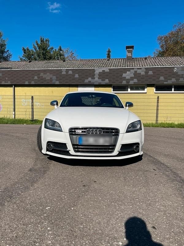 Weiß Gebraucht 2011 Audi TTS Coupé | 15.500 € (Guter Preis) - Bild 1/4