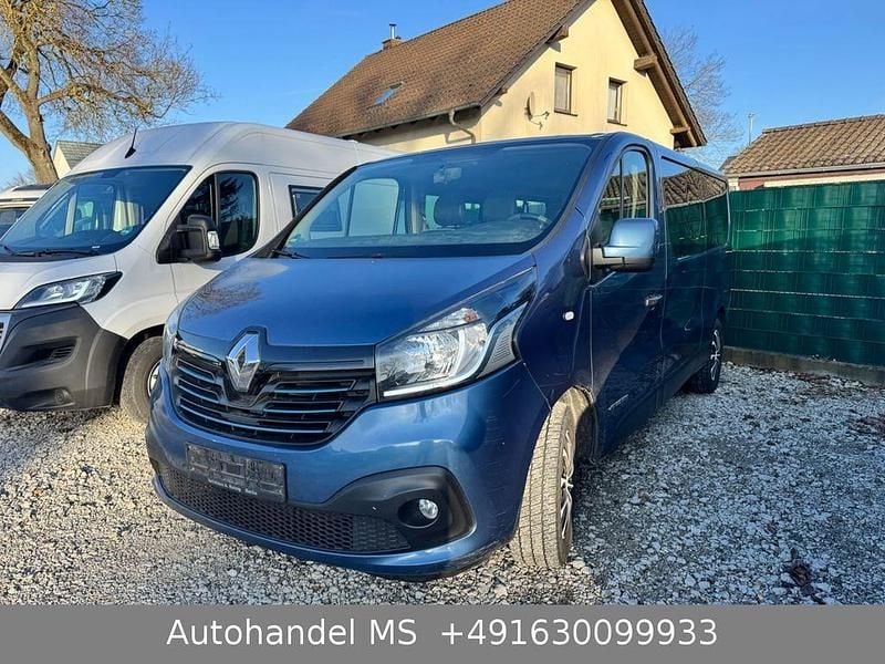 Gebraucht Renault Trafic Expression 125 PS (91 kW) 2017 Blau Van / Kleinbus