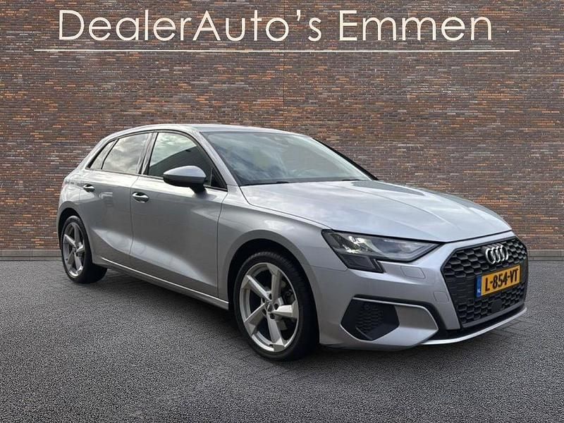 Gebraucht Audi A3 Proline 150 PS (110 kW) 2021 Grau Limousine