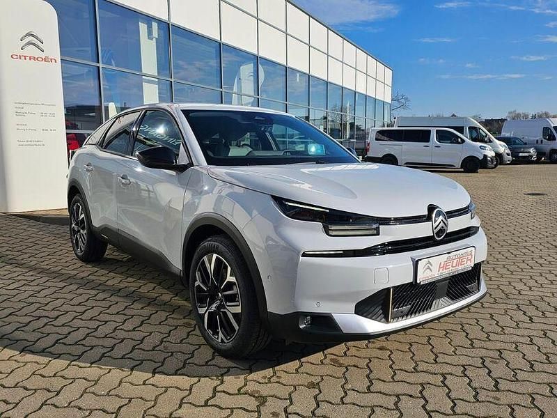 Gebraucht Citroën C4 PureTech 131 PS (96 kW) 2025 Okenit weiß Limousine