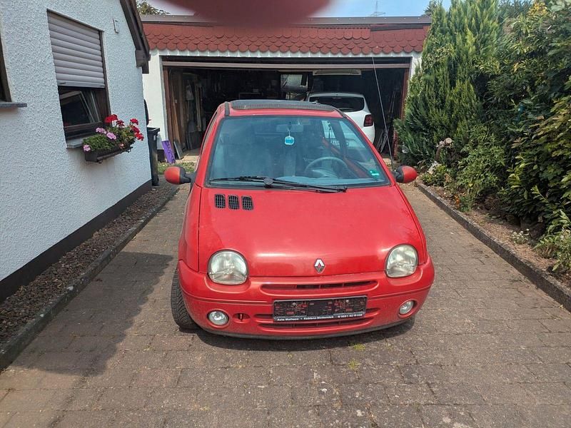 Rot Gebraucht 2005 Renault Twingo Dynamique Kleinwagen | 590 € (Superpreis) - Bild 1/4