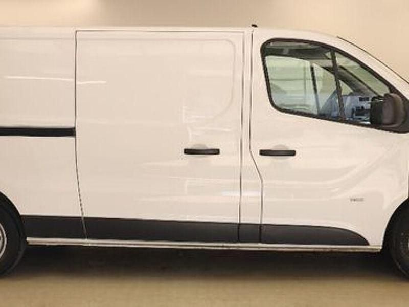 Gebraucht Opel Vivaro 120 PS (88 kW) 2016 Weiß Van / Kleinbus