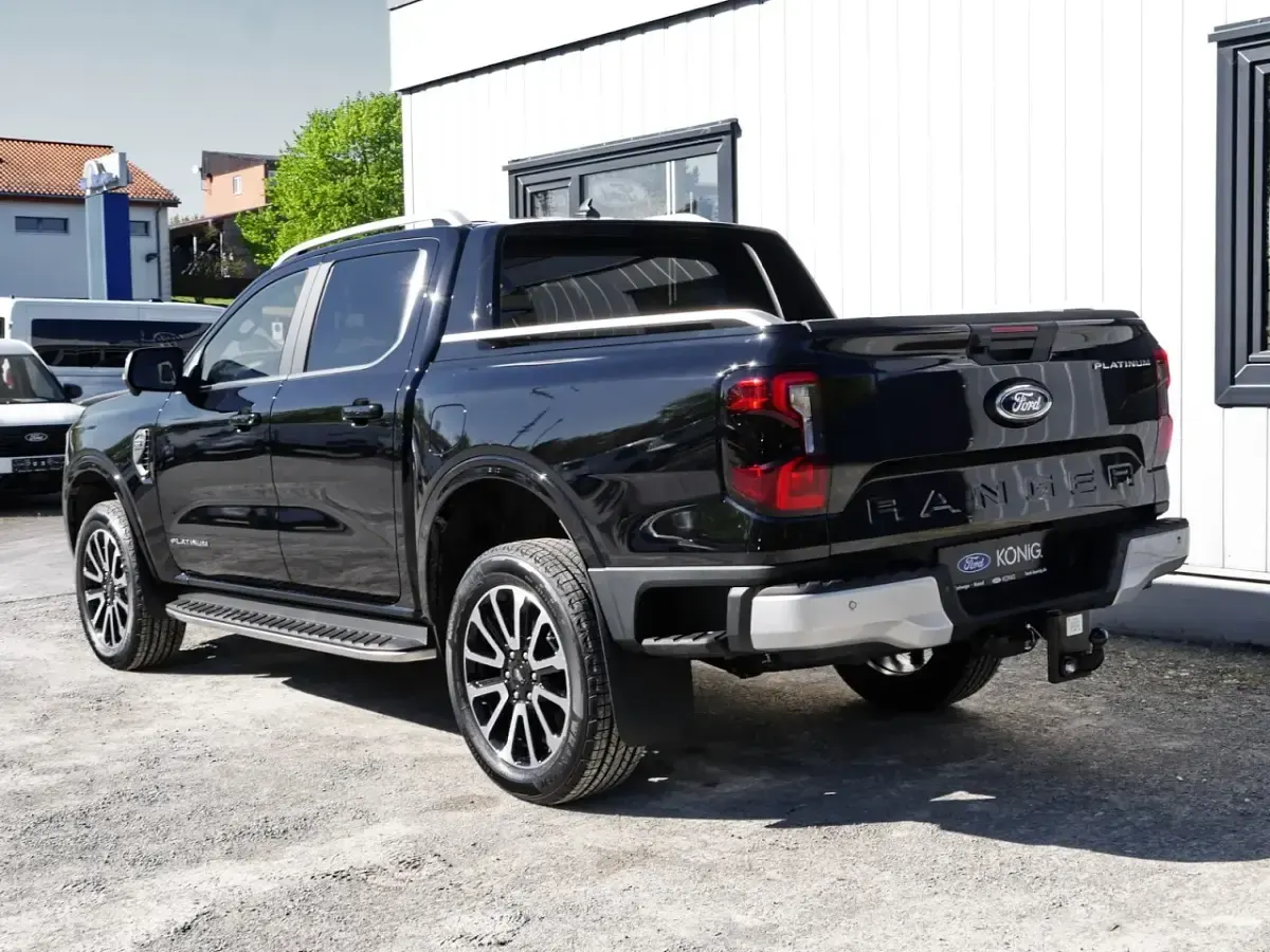 Neu Ford Ranger Platinum 241 PS (177 kW) 2026 Schwarz Pickup