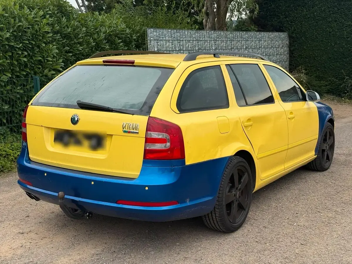Gebraucht Skoda Octavia vRS 170 PS (125 kW) 2010 Gelb Kombi