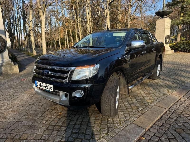 Schwarz Gebraucht 2012 Ford Ranger Abholung | 15.900 € (Teuer) - Bild 1/4