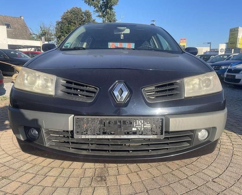 Blau Gebraucht 2007 Renault Mégane GrandTour Avantage Kombi | 3.000 € (Etwas zu teuer) - Bild 1/4