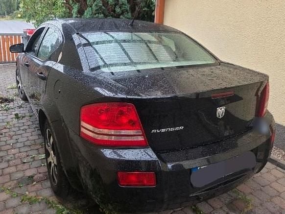 Second-hand Dodge Avenger 156 CP (114 kW) 2008 Negru Berlinǎ