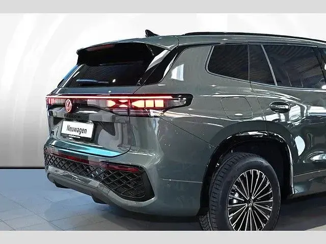 Neu VW Tayron Style 177 PS (130 kW) 2026 Grün SUV
