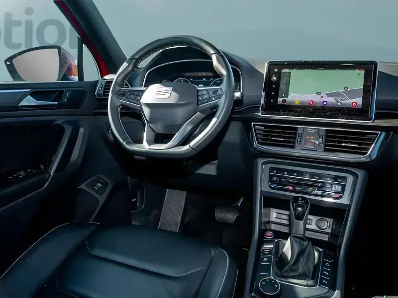 Używany Seat Tarraco 150 KM (110 kW) 2022 Czerwony SUV