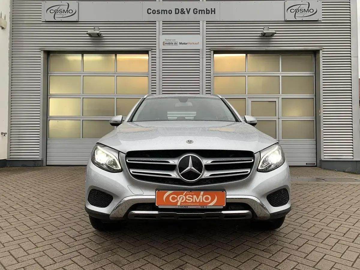 Gebraucht Mercedes GLC300 AMG 245 PS (180 kW) 2018 Silber SUV