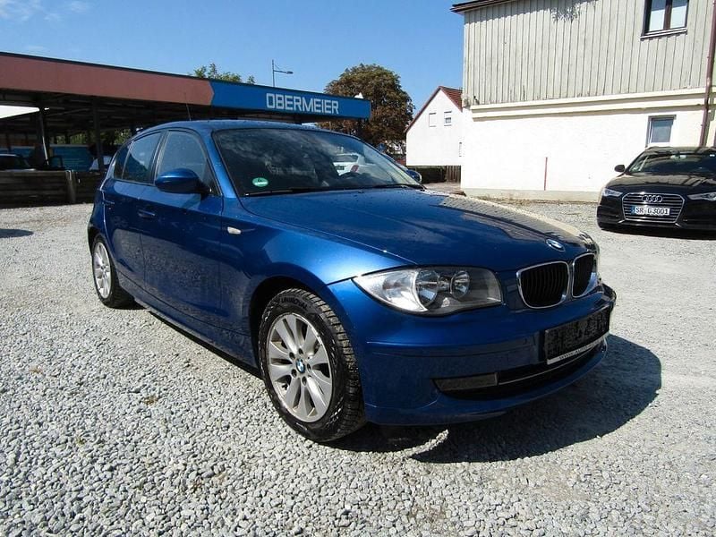 Blau Gebraucht 2009 BMW 118 Advantage Kleinwagen | 2.850 € (Superpreis) - Bild 1/4