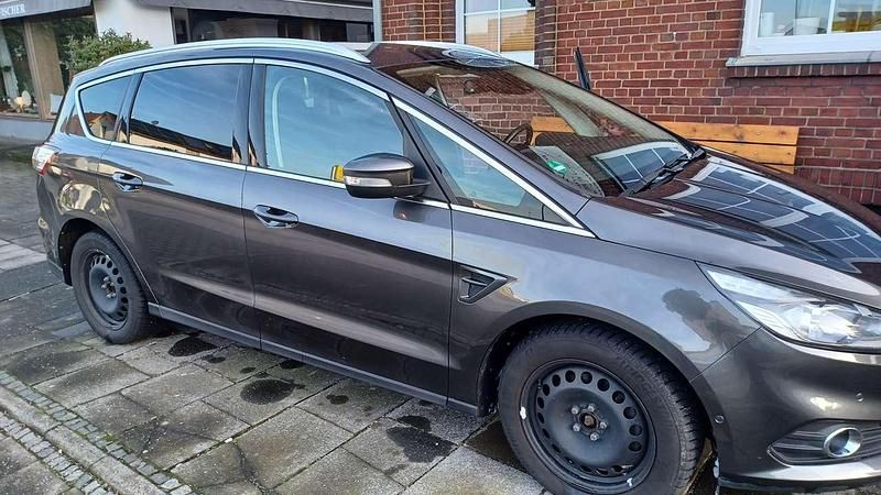 Gebraucht Ford Galaxy Trend 190 PS (139 kW) 2019 Grau Van / Kleinbus