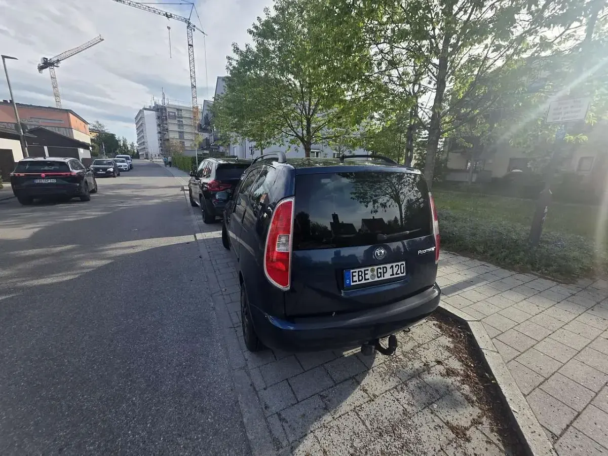 Gebraucht Skoda Roomster Comfort 90 PS (66 kW) 2011 Van / Kleinbus