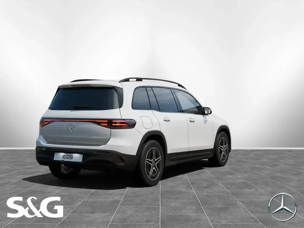 Gebraucht Mercedes EQB300 AMG 167 kW (228 PS) 2024 Unilack polarweiß SUV