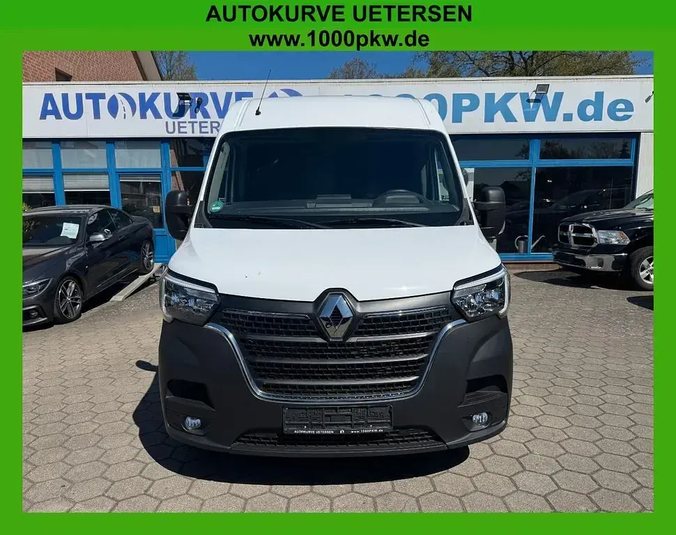 Gebraucht Renault Master 179 PS (131 kW) 2022 Weiß Van / Kleinbus
