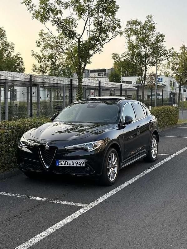 Gebraucht Alfa Romeo Stelvio Super 209 PS (153 kW) 2017 SUV