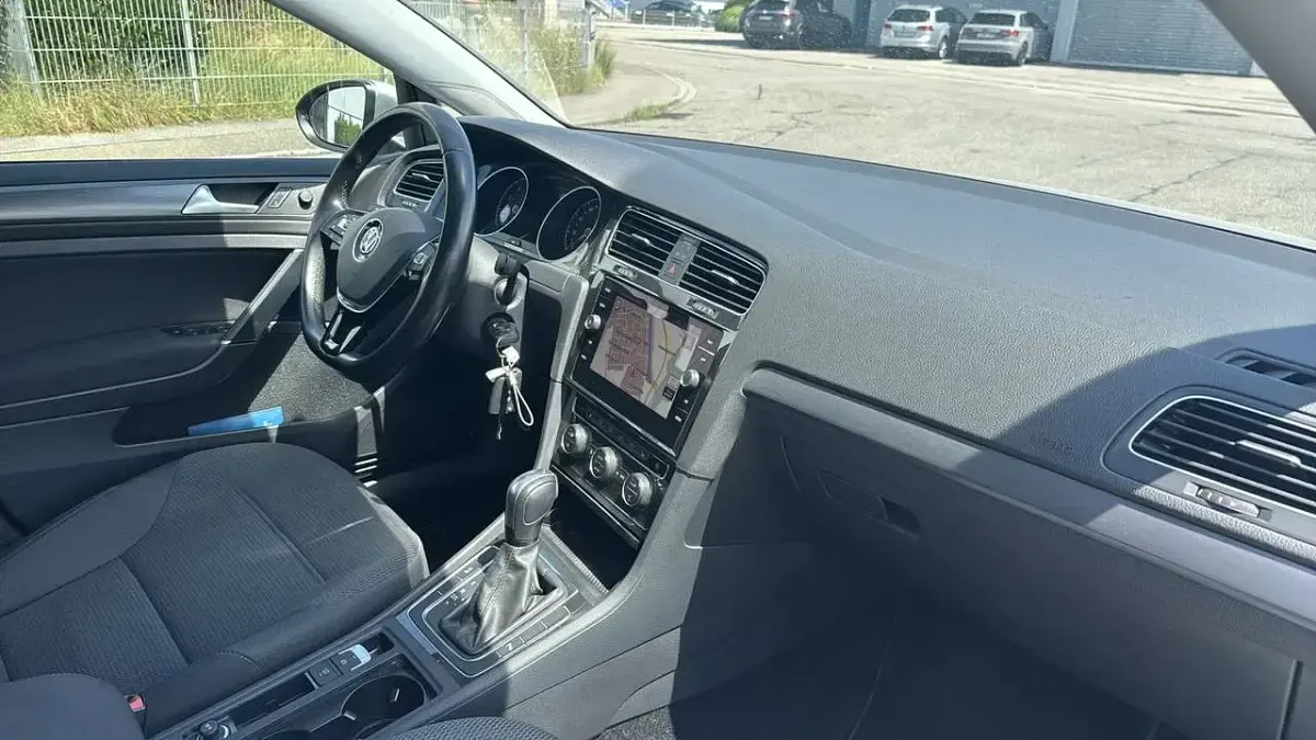 Gebraucht VW Golf VII Highline 150 PS (110 kW) 2020 Other Limousine