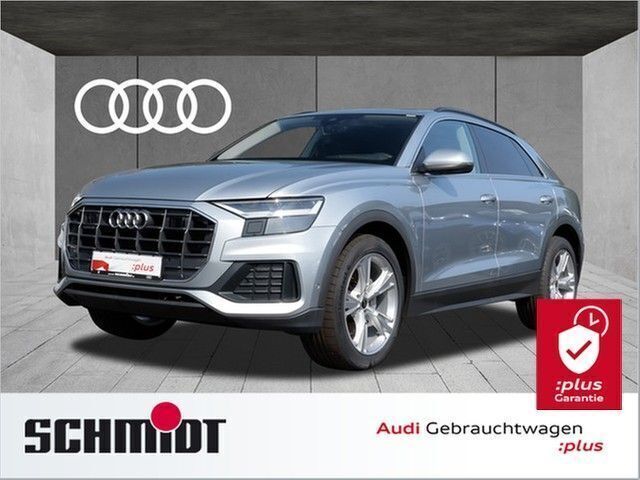 Satellitsilber metallic Gebraucht 2023 Audi Q8 Ambiente SUV | 66.840 € (Superpreis) - Bild 1/2