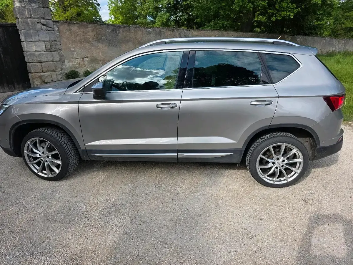 Usata Seat Ateca XCELLENCE 150 CV (110 kW) 2017 Beige SUV