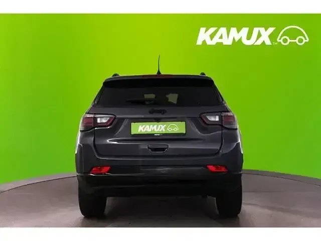 Occasion Jeep Compass Summit 131 ch (96 kW) 2025 Gris SUV