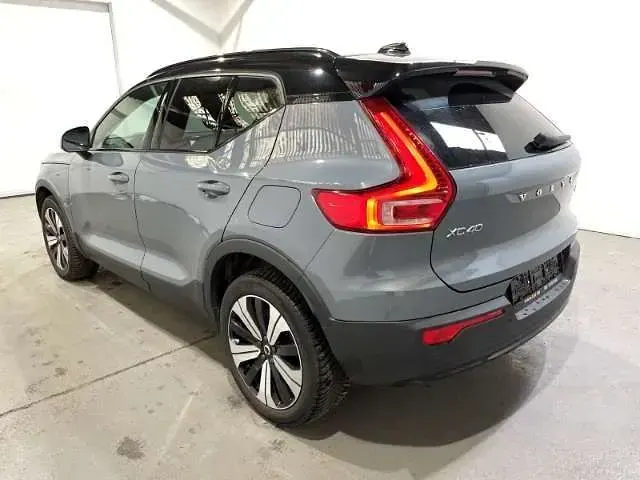 Gebraucht Volvo XC40 Plus 169 kW (231 PS) 2023 SUV