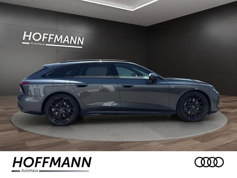 Neu Audi A6 Ambiente 204 PS (150 kW) 2025 Grau Kombi