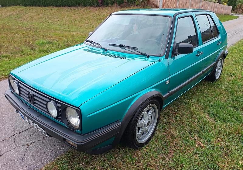 Grün Gebraucht 1992 VW Golf II Limousine | 3.500 € - Bild 1/4