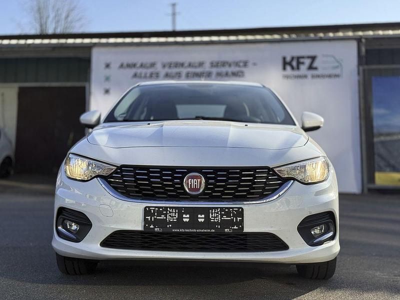 Gebraucht Fiat Tipo Pop 95 PS (69 kW) 2018 Weiß Limousine