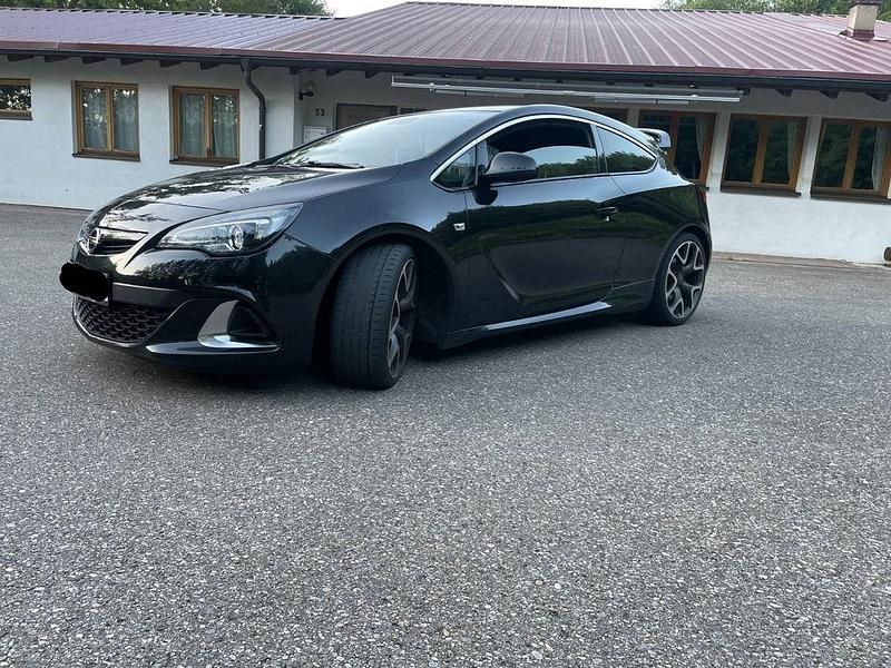 Gebraucht Opel Astra OPC 280 PS (205 kW) 2014 Schwarz Limousine