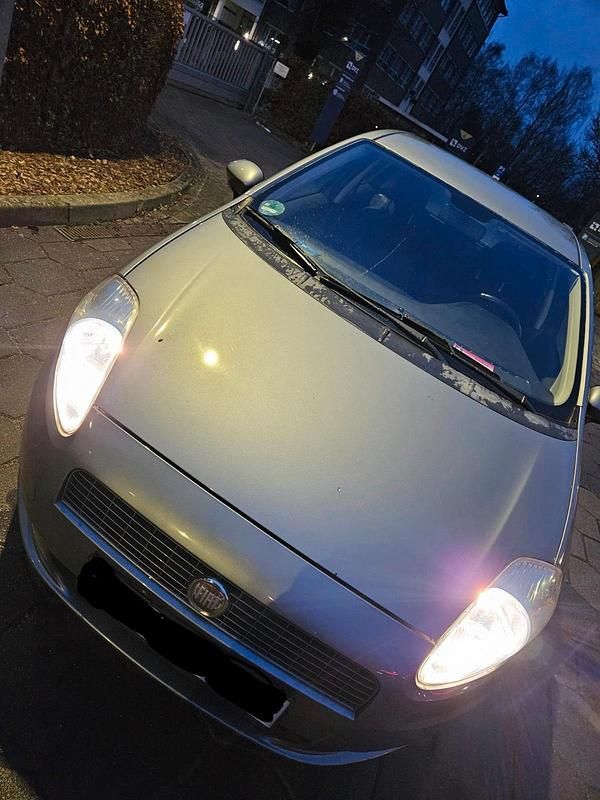 Gebraucht 2009 Fiat Punto Kleinwagen | 1.500 € (Guter Preis) - Bild 1/4