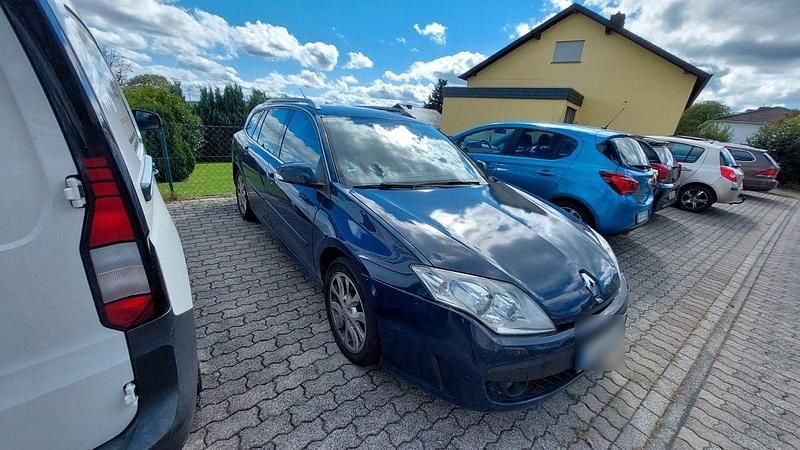 Gebraucht Renault Laguna III 150 PS (110 kW) 2009 Blau Kombi