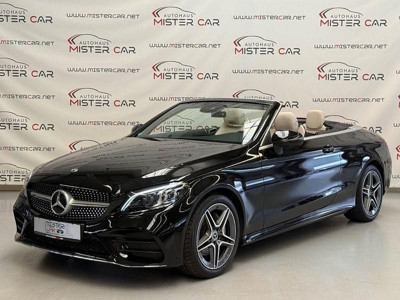 Obsidianschwarz Gebraucht 2019 Mercedes C200 AMG line Cabrio | 30.890 € (Superpreis) - Bild 1/4