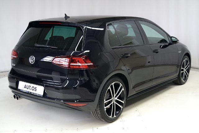 Gebraucht VW Golf VII GTD 184 PS (135 kW) 2016 Schwarz metallic Limousine