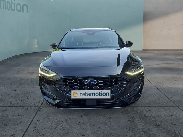 Gebraucht Ford Focus ST-Line 125 PS (91 kW) 2024 Schwarz Kombi