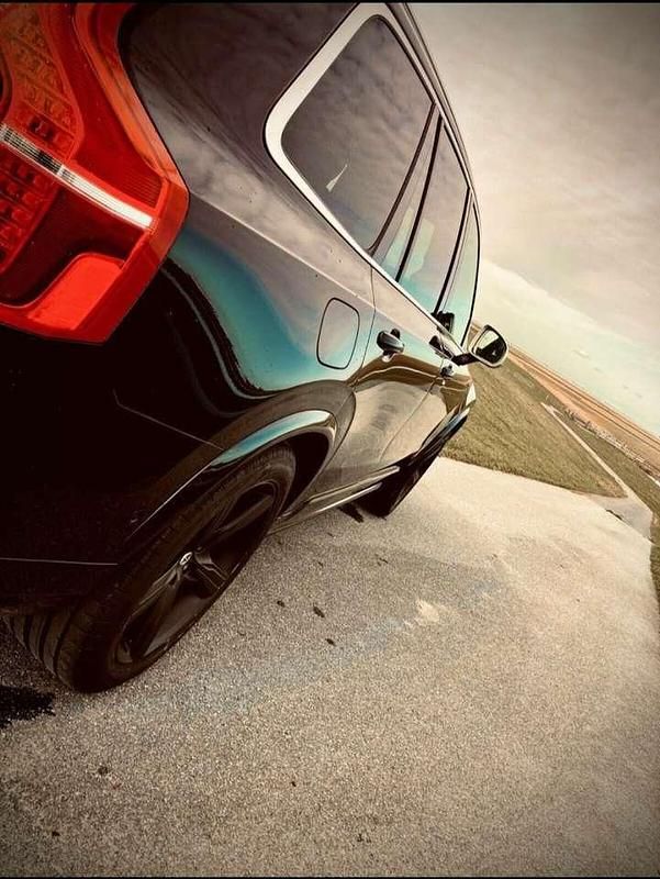 Gebraucht Volvo XC90 R-Design 235 PS (172 kW) 2016 Schwarz SUV