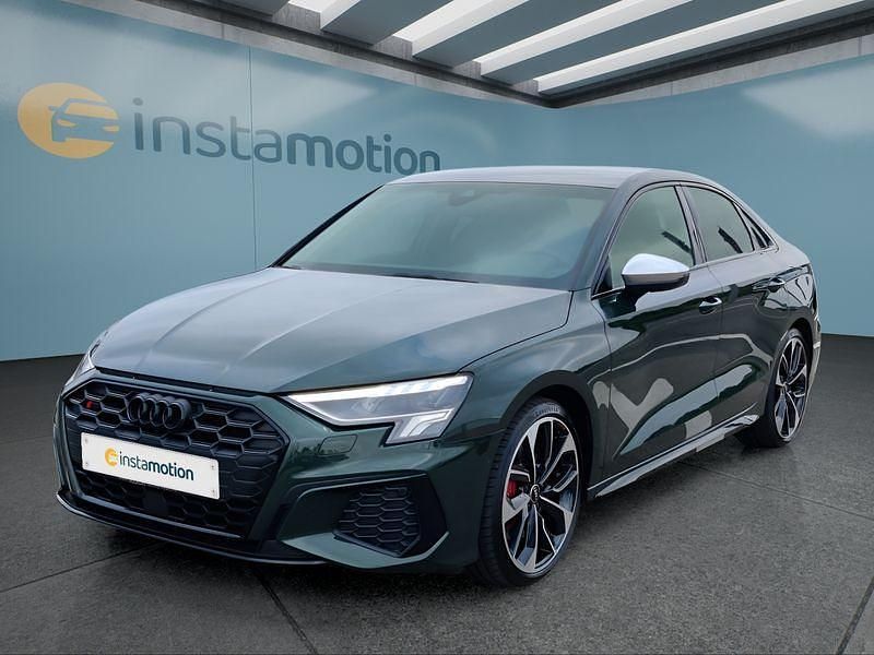 Grün Gebraucht 2023 Audi S3 Limousine | 41.499 € (Fairer Preis) - Bild 1/4