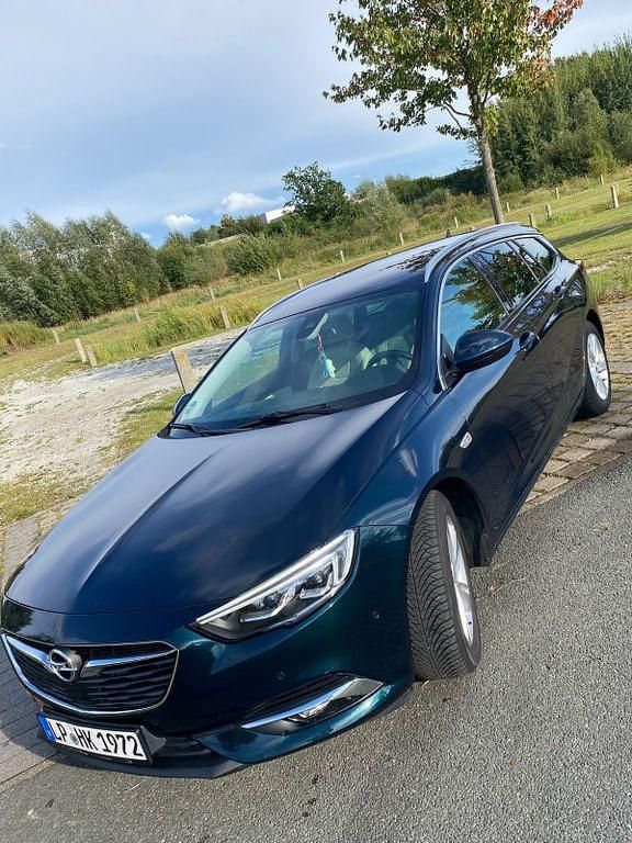 Grün Gebraucht 2018 Opel Insignia Innovation Kombi | 11.400 € (Superpreis) - Bild 1/4
