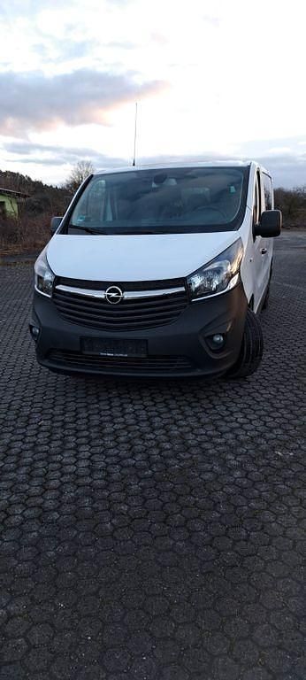 Weiß Gebraucht 2016 Opel Vivaro Van / Kleinbus | 15.250 € (Fairer Preis) - Bild 1/4