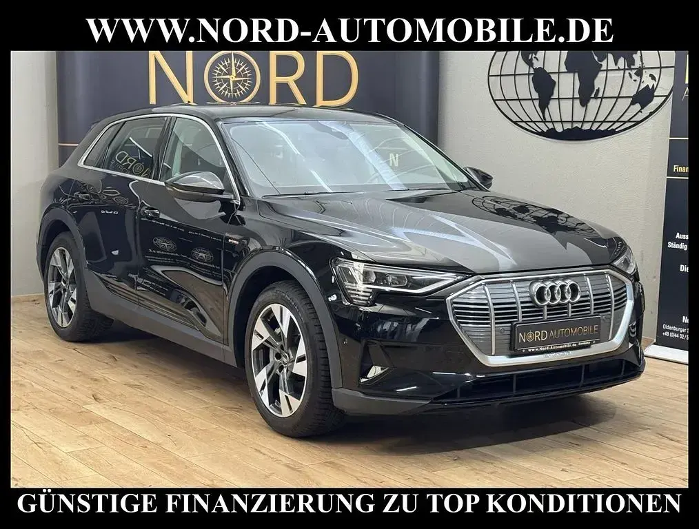 Używany Audi e-tron Sport 230 kW (313 KM) 2022 Czarny SUV