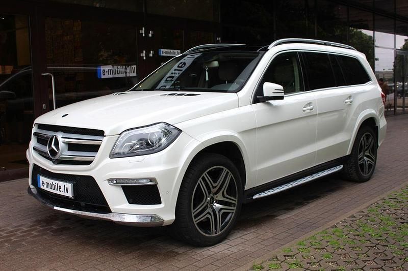 Weiß Gebraucht 2015 Mercedes GL350 SUV | 27.500 € (Teuer) - Bild 1/4
