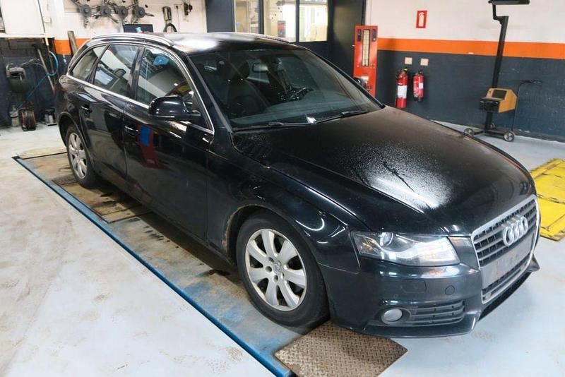 Gebraucht Audi A4 Ambiente 143 PS (105 kW) 2008 Schwarz Kombi